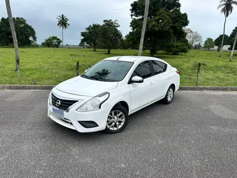 Nissan Versa 2020